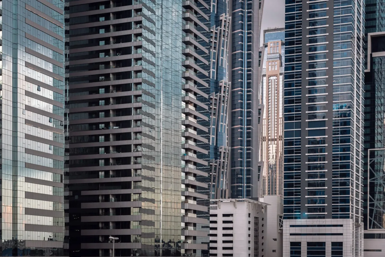 Building and Facilities: UAE Guide