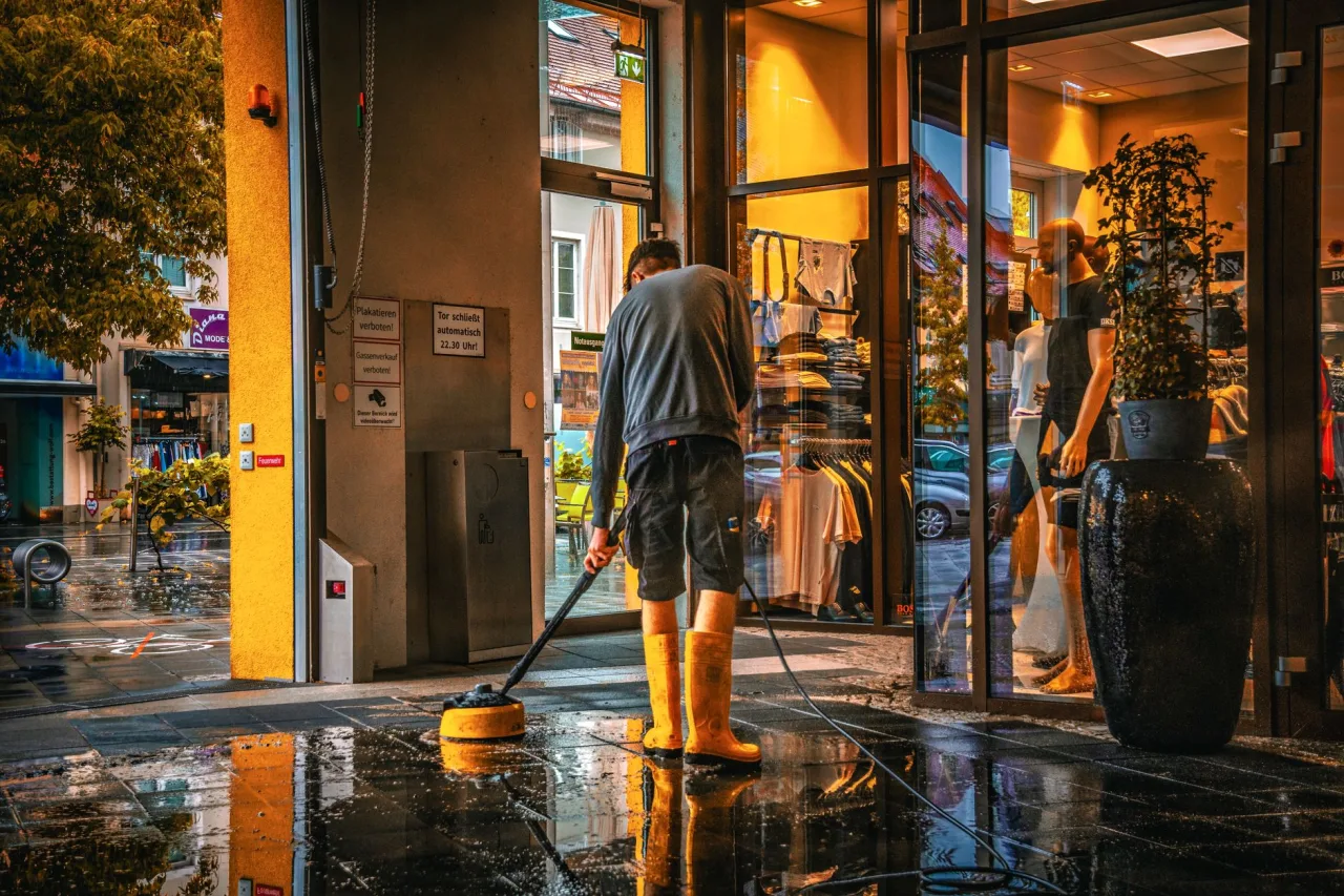 Commercial Cleaning Services in the UAE