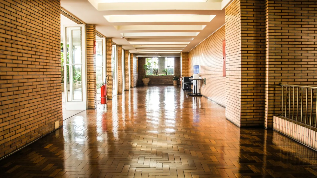 Floor Polishing: The Complete UAE Guide