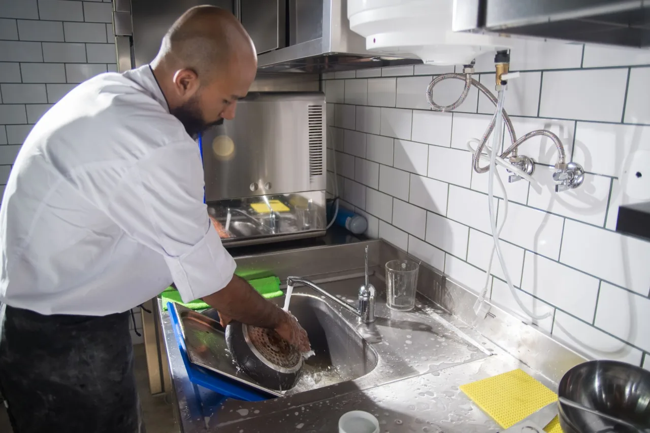Kitchen Cleaning