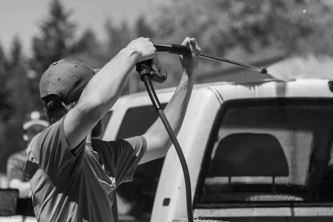 Pressure Washing: The Complete UAE Guide